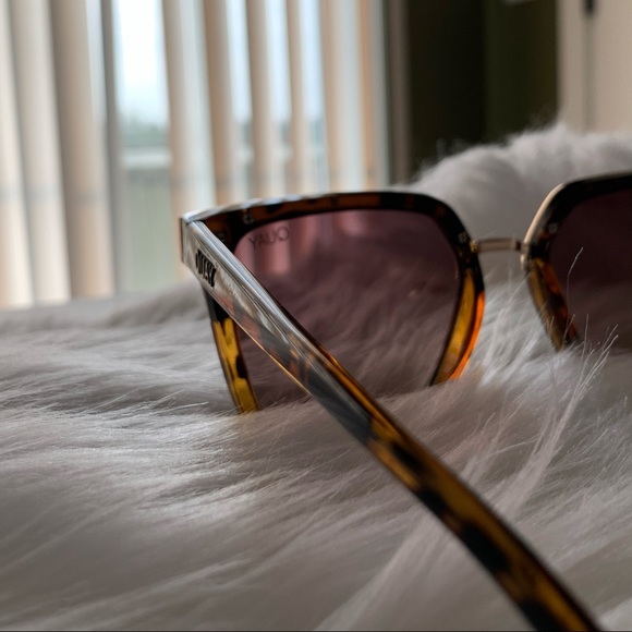 Quay Australia Sunglasses - Tortoise Shell Style main image 4